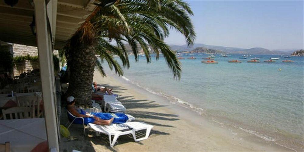 Aris Hotel Tolón Buitenkant foto
